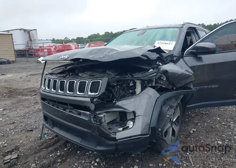 2017 Jeep Compass Latitude Fwd z USA, uszkodzony, nr VIN 3C4NJCBBXHT672732